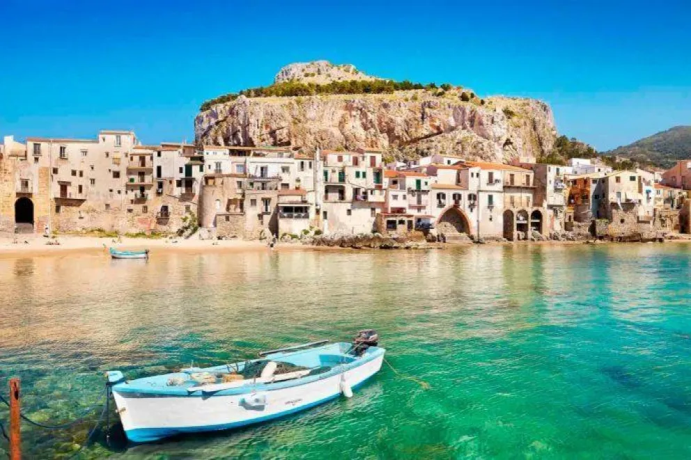 Oportunidad laboral para argentinos en Italia: Cómo aplicar y cobrar un sueldo de 6 mil euros