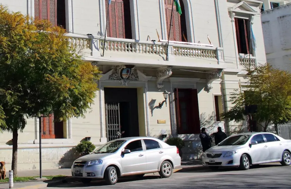 Habrá asueto administrativo para estatales rionegrinos el 24 y 31 de diciembre