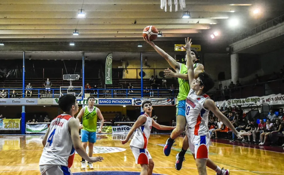 Básquet: se juega el provincial U17 en Viedma