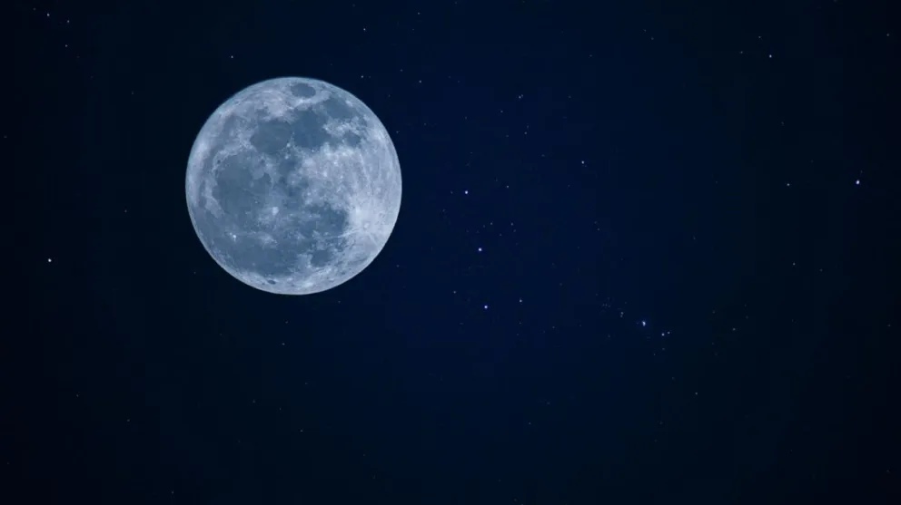 Última luna llena del 2021: Seguí este ritual de limpieza espiritual para terminar bien el año