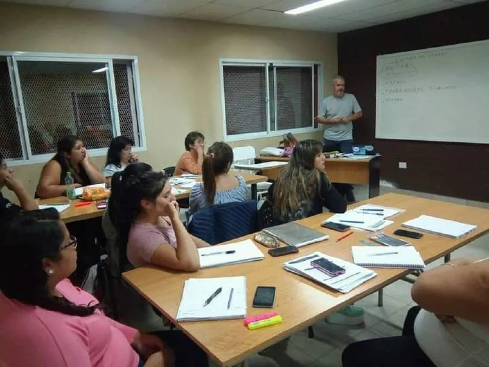 El Centro de Formación Laboral 403 festeja 10° aniversario con una muestra 