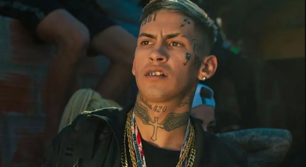  Video: Un furioso L-Gante casi termina a las piñas en la presentación de la pelea Maidana-Yao