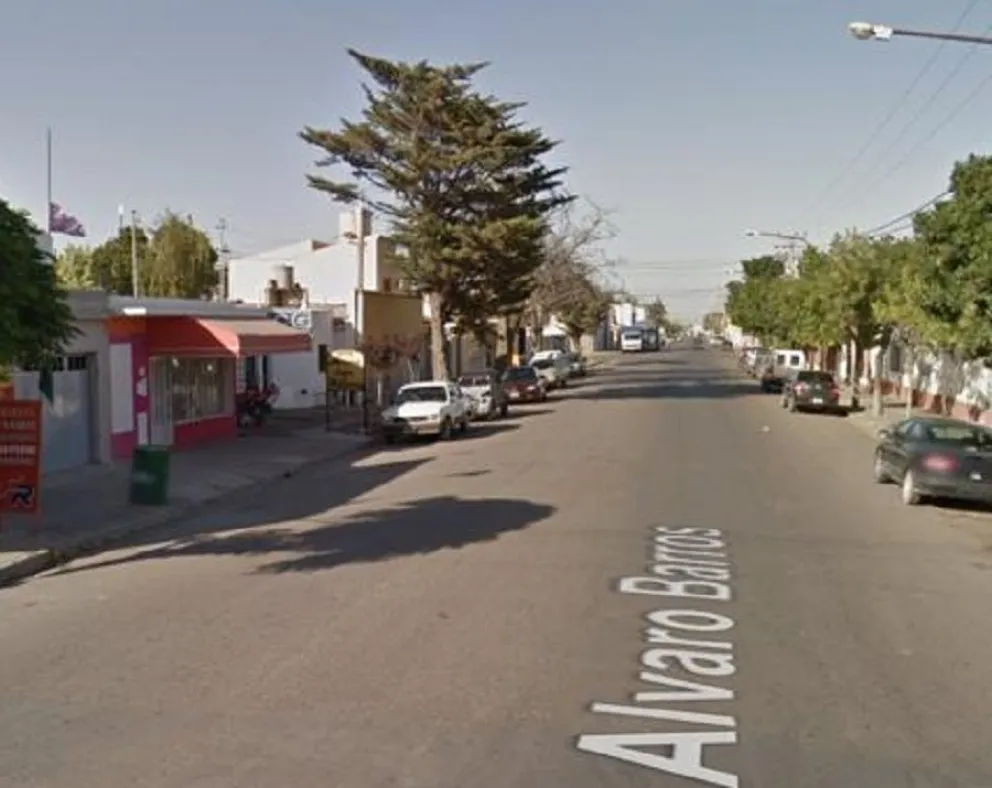 Llegó a su casa y se llevó una sorpresa: se topó con un delincuente que estaba en su interior