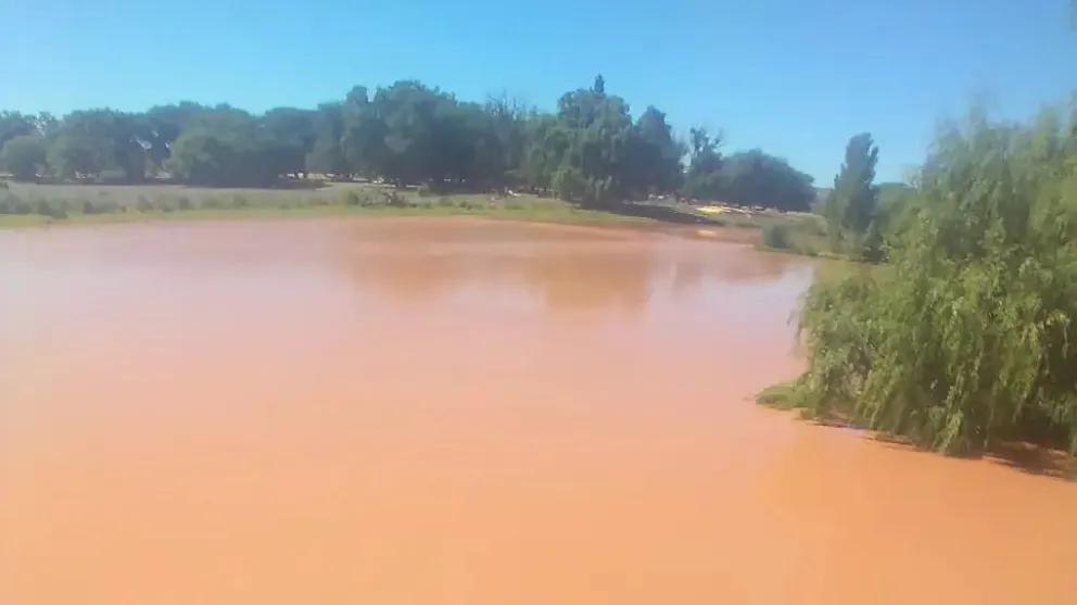 Aseguran que la turbiedad del río Negro no afectará a Viedma