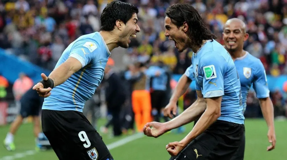 Un club sudamericano quiere juntar a Luis Suárez y Edinson Cavani 