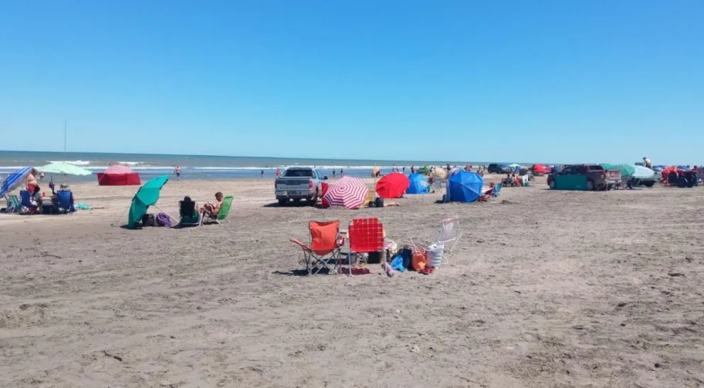 El entusiasmo por el verano llenó las playas de El Cóndor
