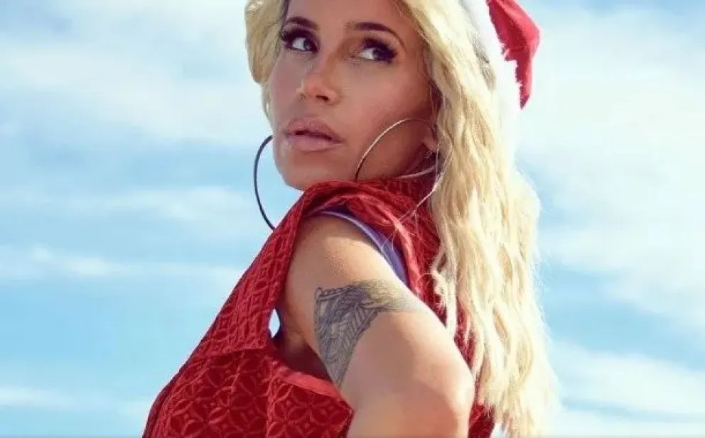 Florencia Peña hizo un posteo navideño súper hot e ¡incendió las redes! 