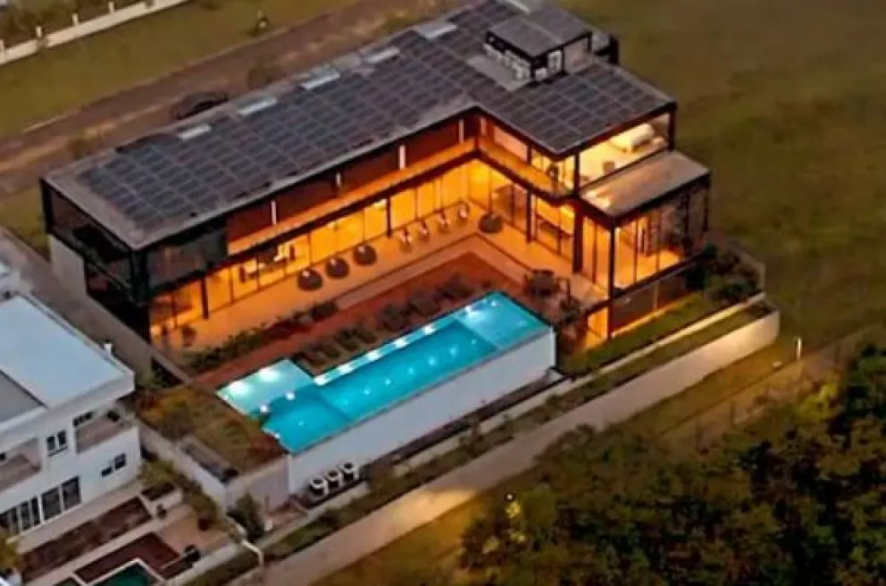 Neymar se compró una lujosa mansión en Brasil como regalo de Navidad ¿Cuántos millones de dólares le costó? 