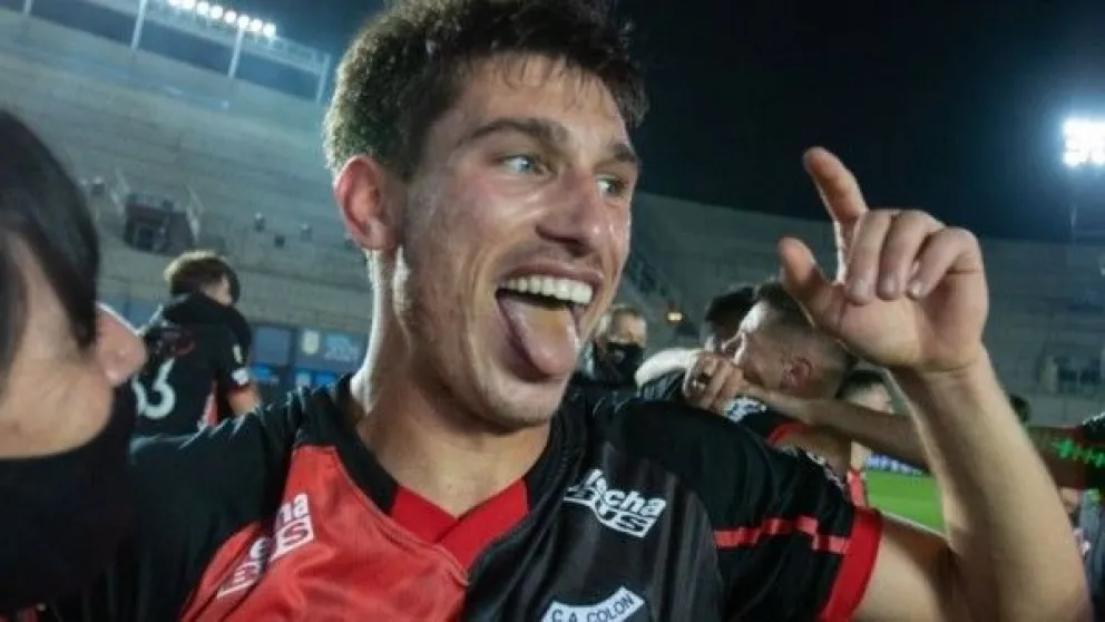 Un roquense fue elegido por Gago para ser parte de la Primera de Racing