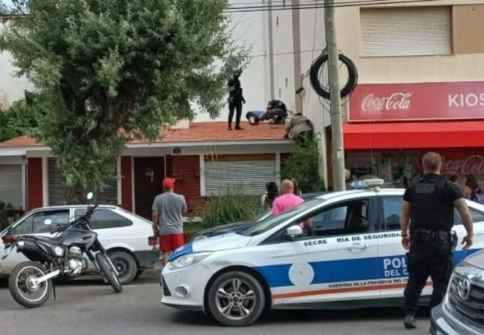 Tragedia: murió un bebe de un año tras caer de un cuarto piso mientras su mamá dormía 