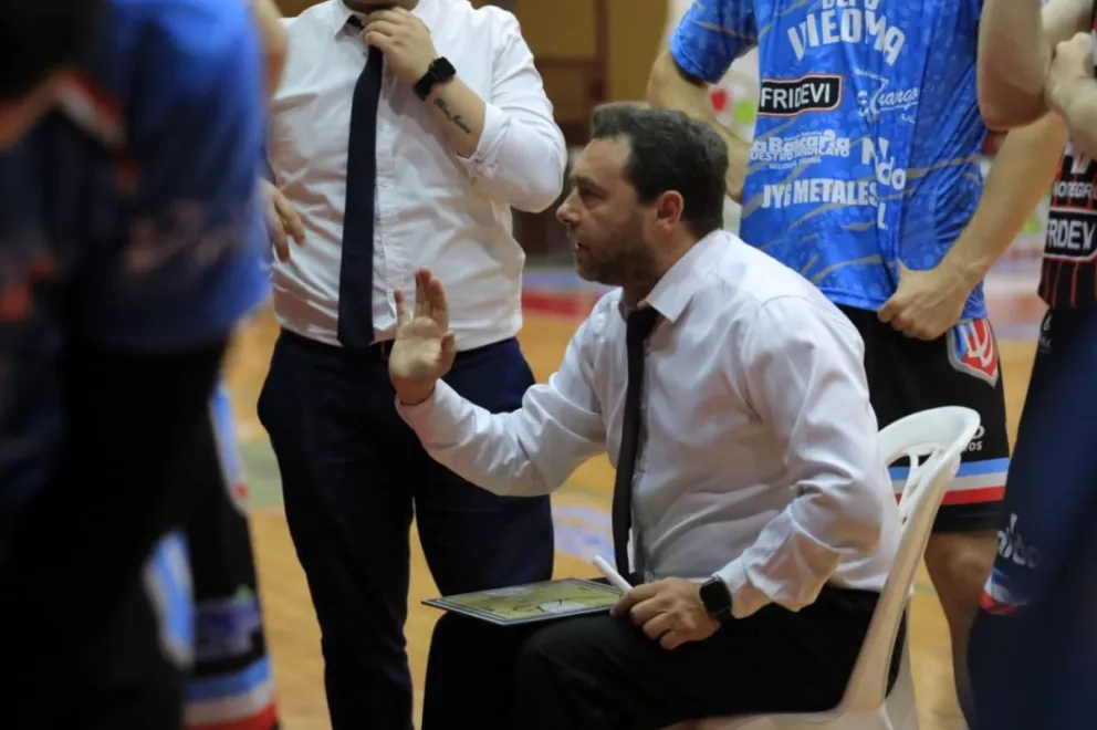 Guillermo Bogliacino mano a mano con “En el Ángulo”: “El ascenso en algún momento se nos va a dar”