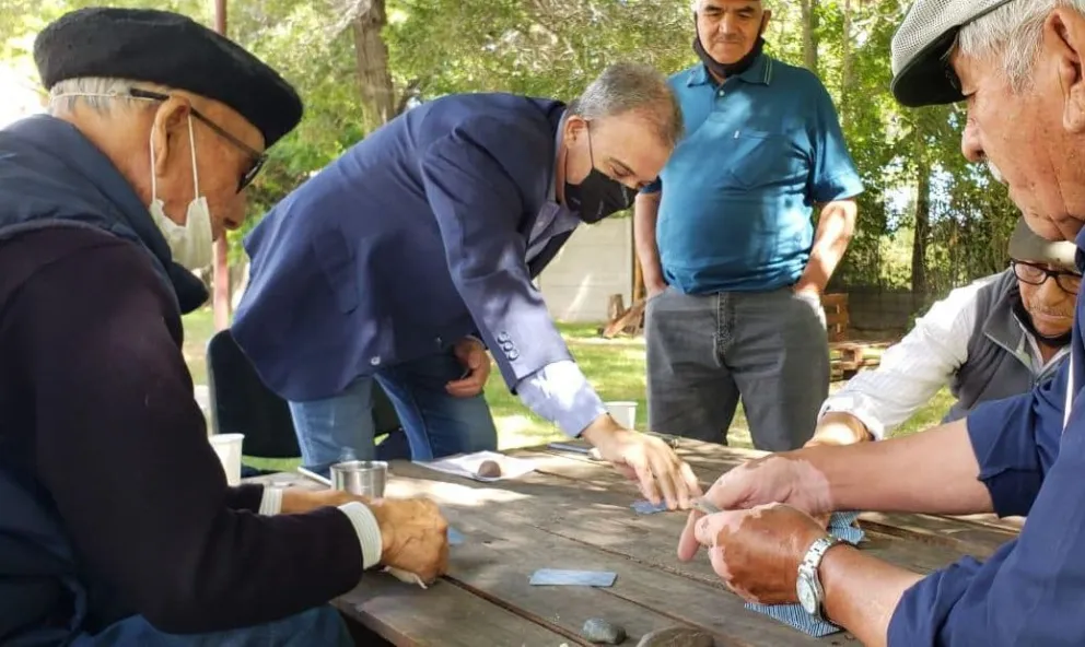 El intendente Pesatti aislado por ser contacto estrecho de un familiar