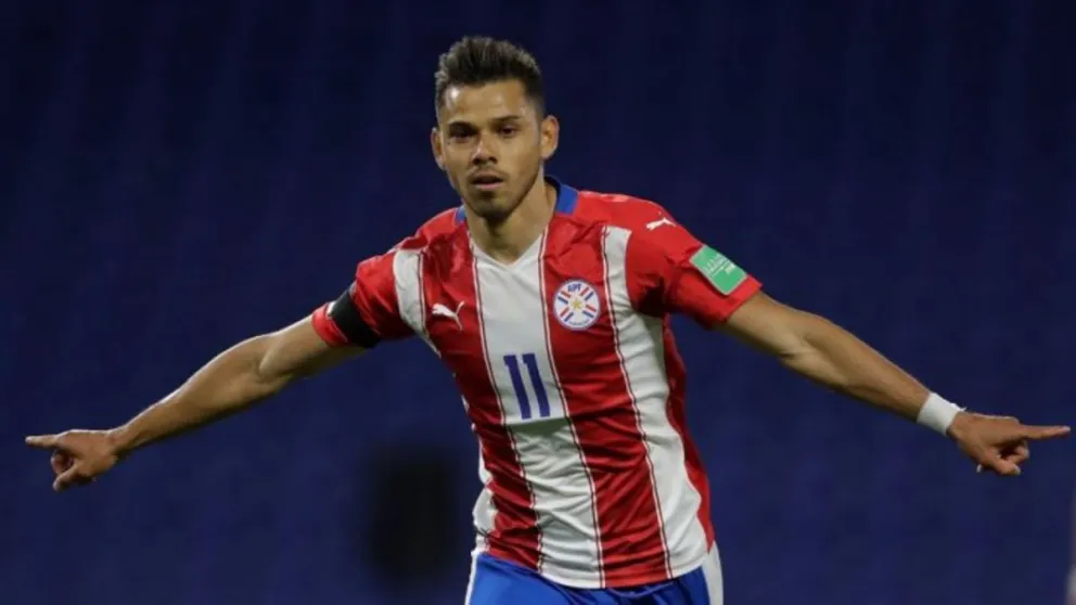 Giro en la negociación: Ahora aseguran que Ángel Romero tiene todo arreglado para llegar a Boca