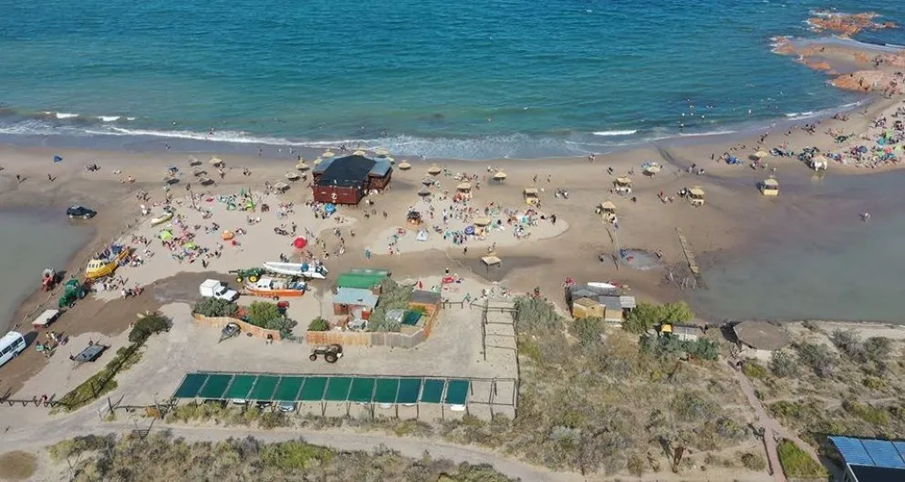 Vacaciones arruinadas: le robaron 60 mil pesos del interior de su auto 