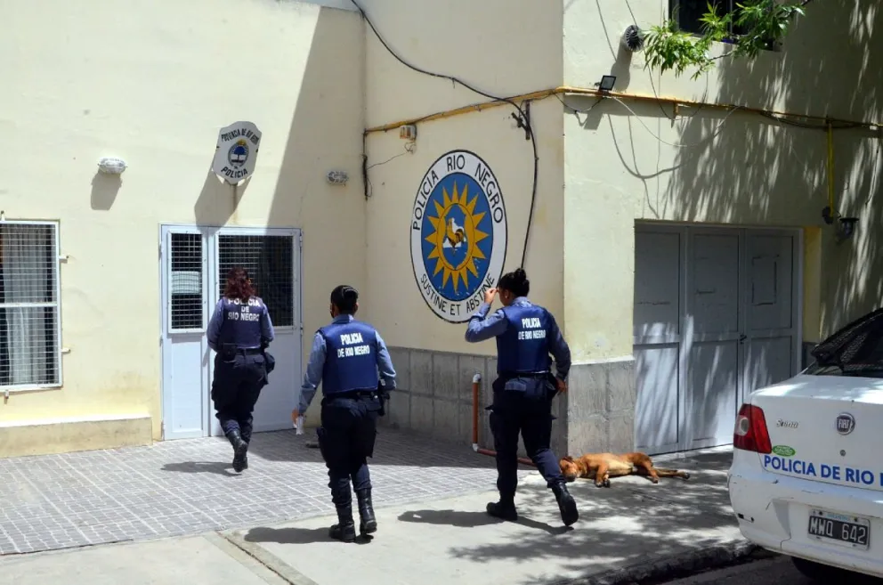Acudieron desde la comisaría 30º a disuadir a los revoltosos.