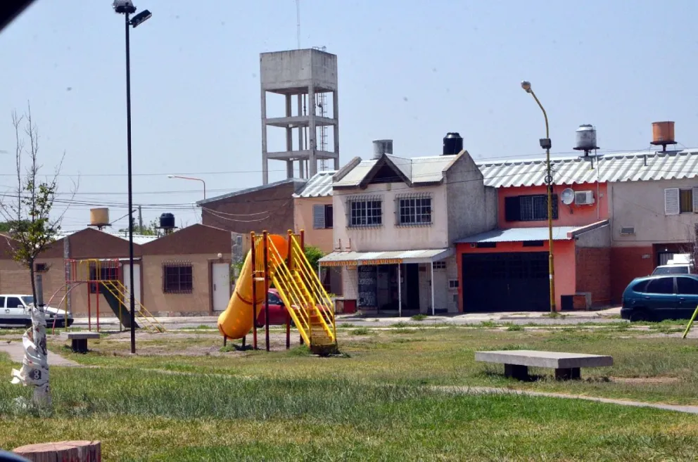 Robo millonario en el barrio Inalauquen