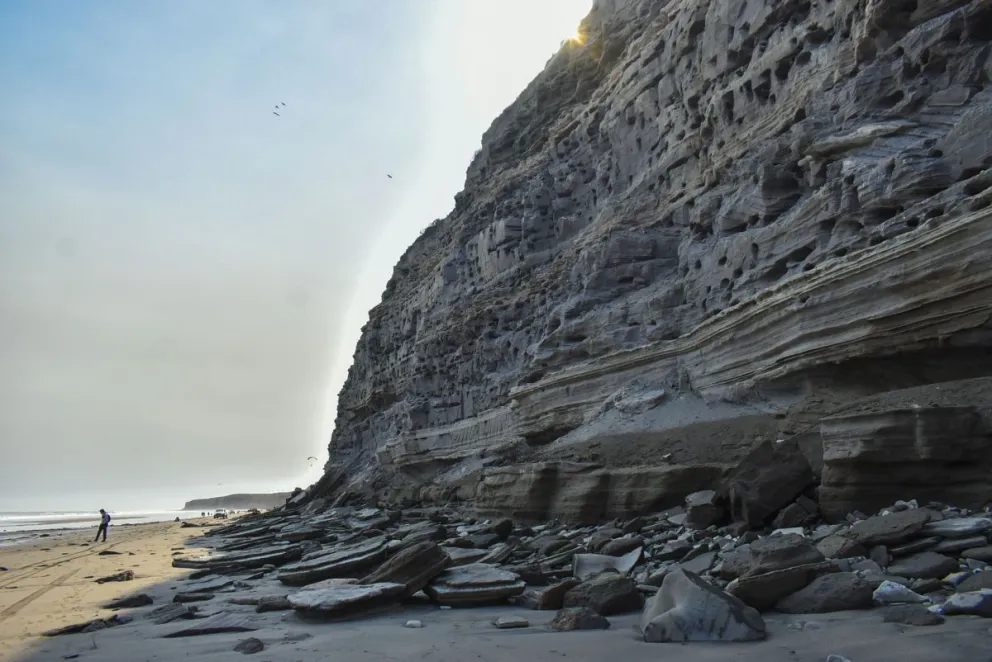 Aumenta el riesgo de derrumbes en los acantilados debido a las altas temperaturas