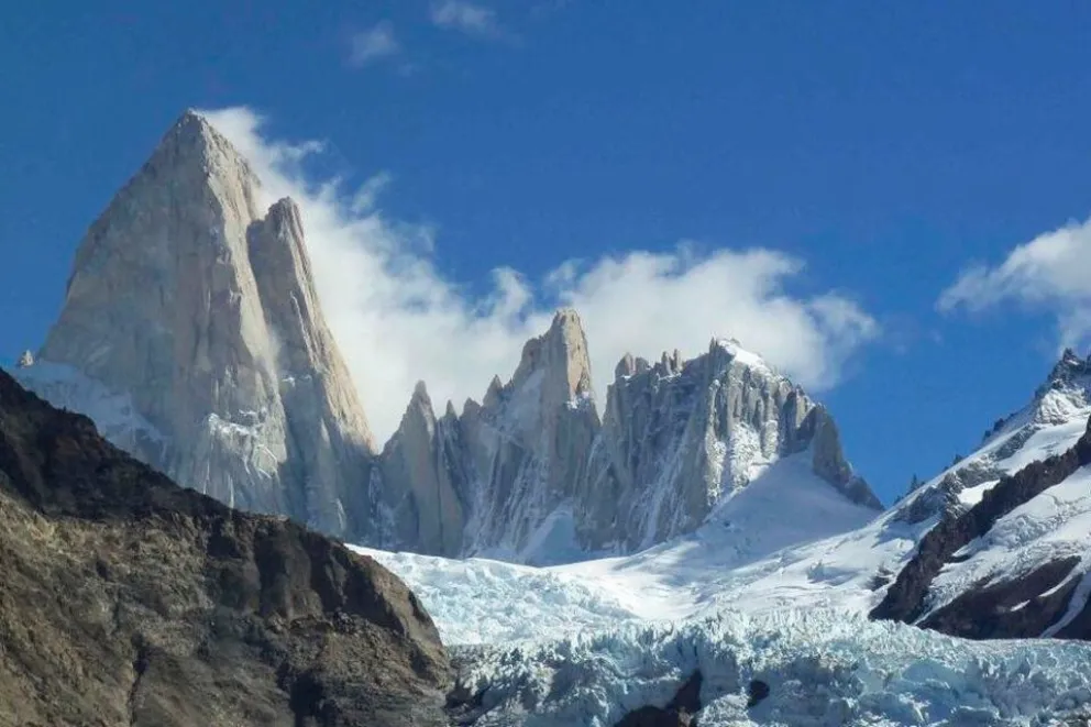 Trágica avalancha en El Chaltén: Un escalador alemán murió y una mujer austríaca fue rescatada con vida