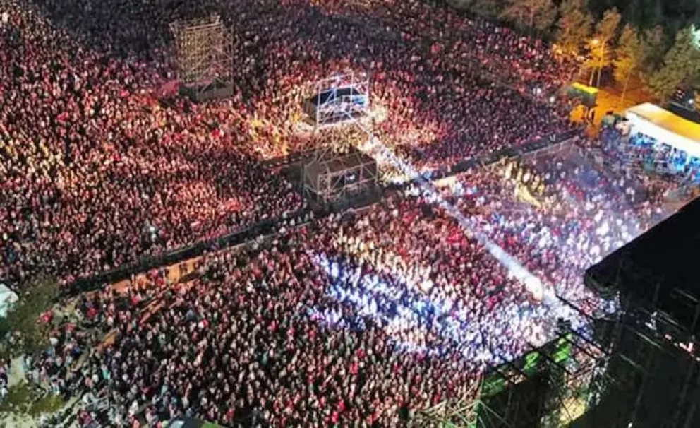 Carreras sugirió que las fiestas populares "se reprogramen para más adelante, para evitar riesgos”