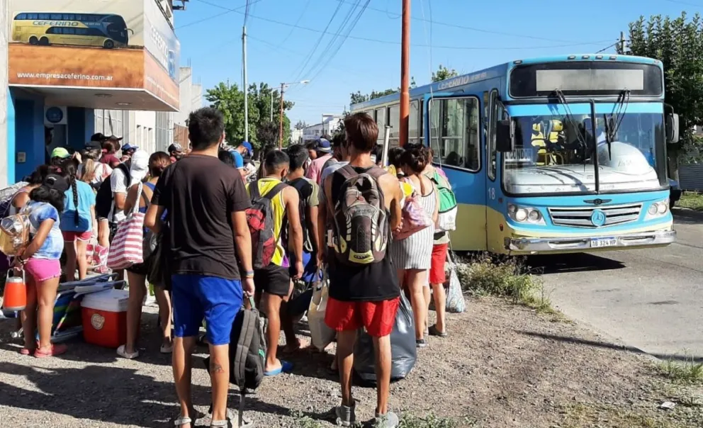 Conocé los horarios del transporte público de pasajeros Viedma – El Cóndor