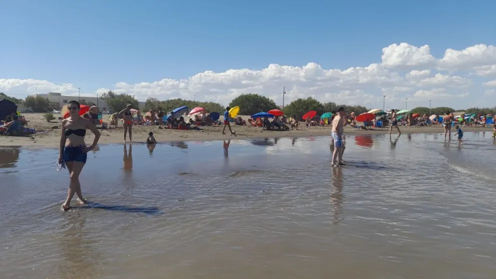 Las panaderías venden las facturas a 7.800 pesos en promedio la docena. Foto archivo.