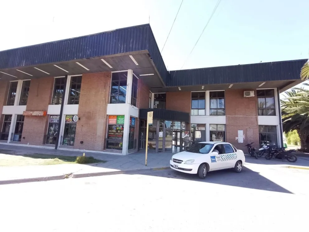 Dos mujeres le robaron a empleada de la terminal: “Van seguido, porque usan el baño”