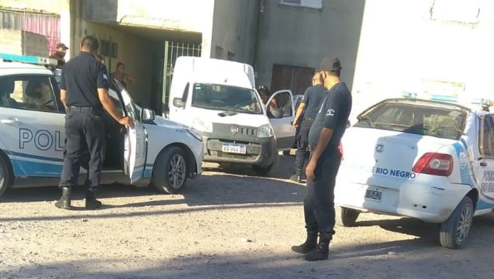 Un gitano andaba en una camioneta robada y se la secuestraron tras un intenso operativo