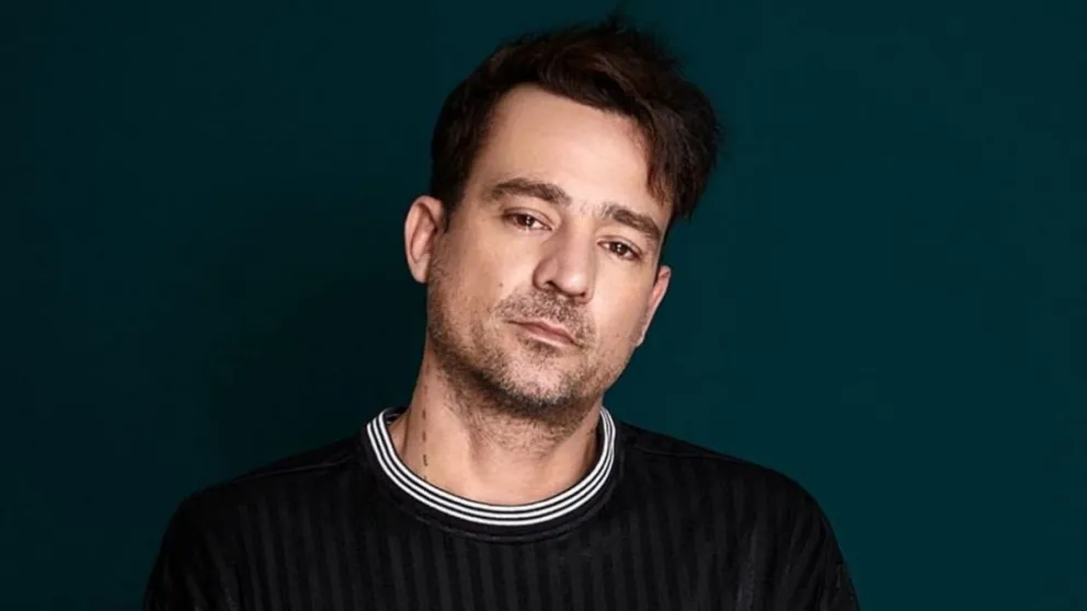 Chano revolucionó Twitter al compartir con todos su número de celular 