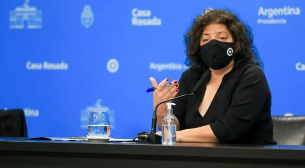 Levantan el aislamiento para contactos estrechos asintomáticos vacunados con dos dosis y un refuerzo