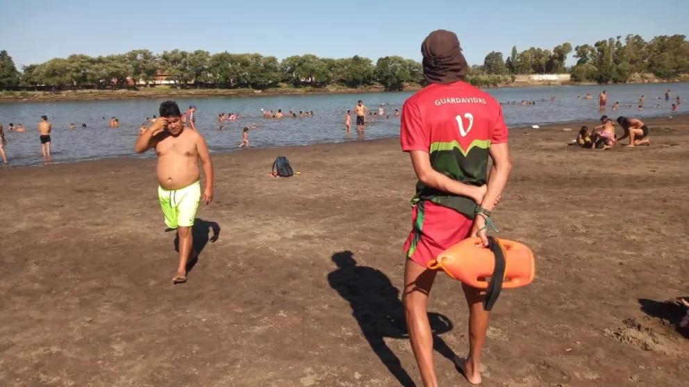 Los guardavidas de Viedma están como los socorristas de Baywatch