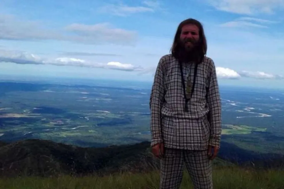 Buscan a un nene desaparecido: sospechan de su padre, que se autoproclama el "Mesías"