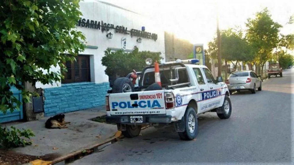 Dos médicos fueron atropellados por un conductor ebrio y se encuentran en grave estado