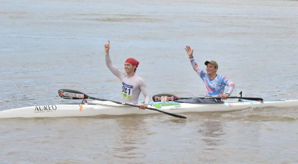 Sigue siendo el "1": Pinta-Lucero retuvo la corona en la Regata Internacional del río Negro