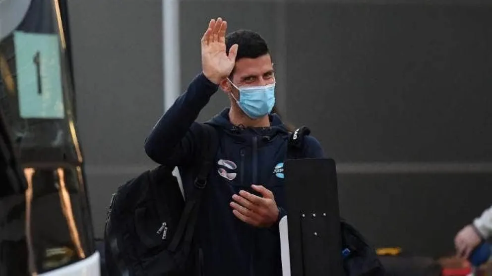 Novak Djokovic fue deportado de Australia y tendrá la entrada prohibida por tres años