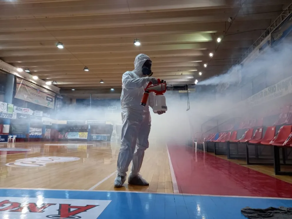 El impacto de la pandemia obligó a trabajar a "full" a las empresas de sanitización