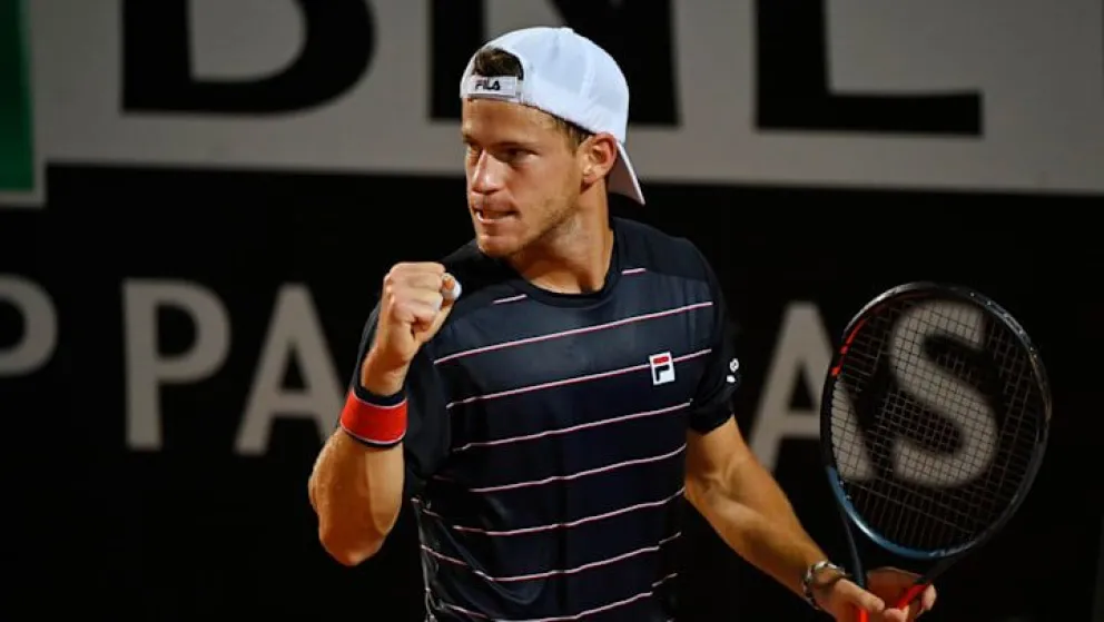 Victoria y susto para el Peque Schwartzman