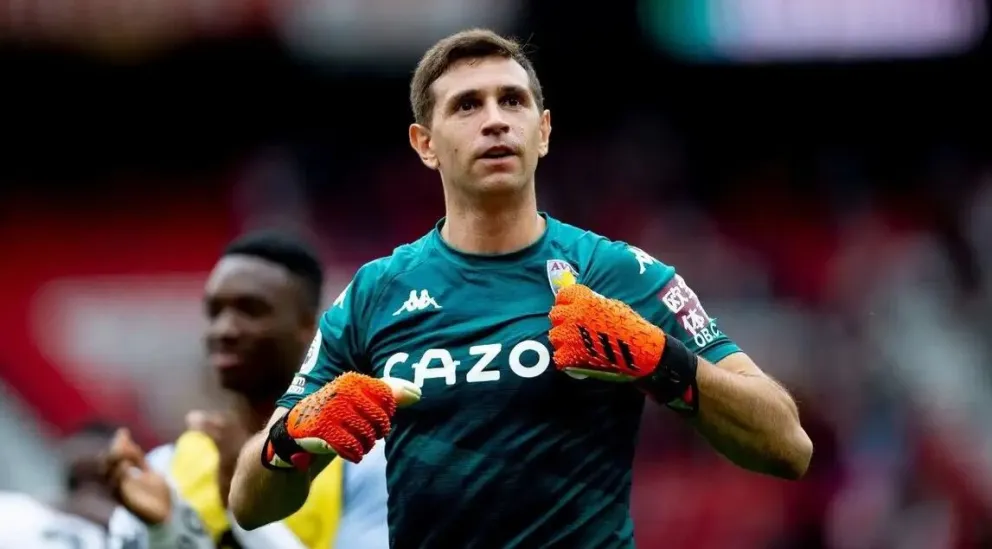 Se definió el futuro de Dibu Martínez