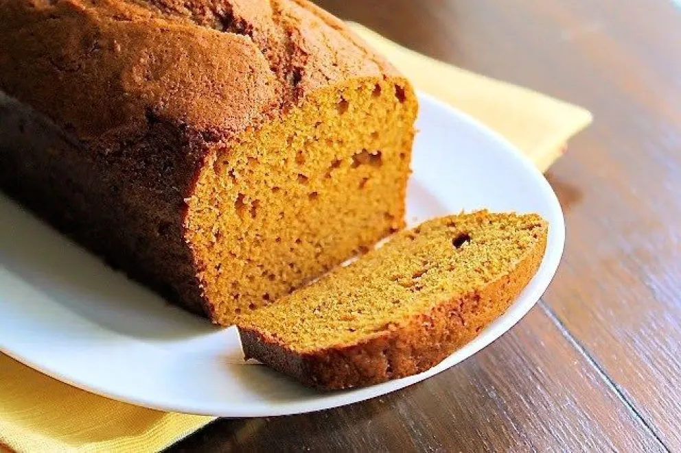 Mirá cómo hacer un postre diferente: budín de calabaza y especias