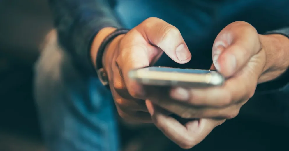 Alguien tiene que pagar, así que cuida a tu novia