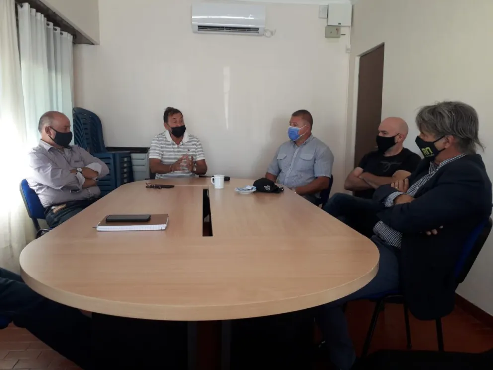 El Ministro de Trabajo y el ENREPAVI abordaron una agenda común