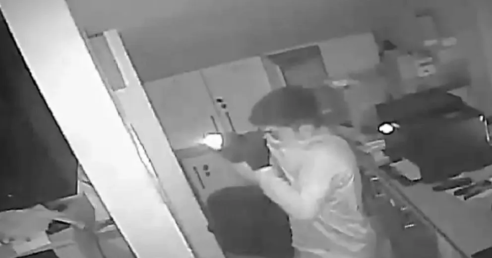 Le robaron una caja fuerte y descubrió que fue un pariente