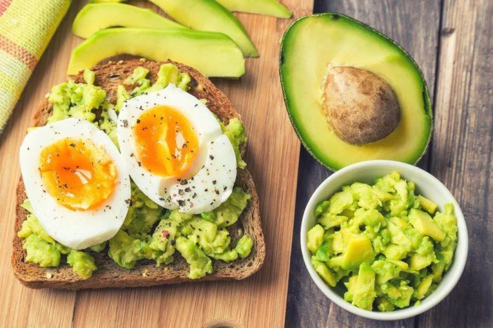 Comer una palta al día ayuda a reducir la grasa abdominal