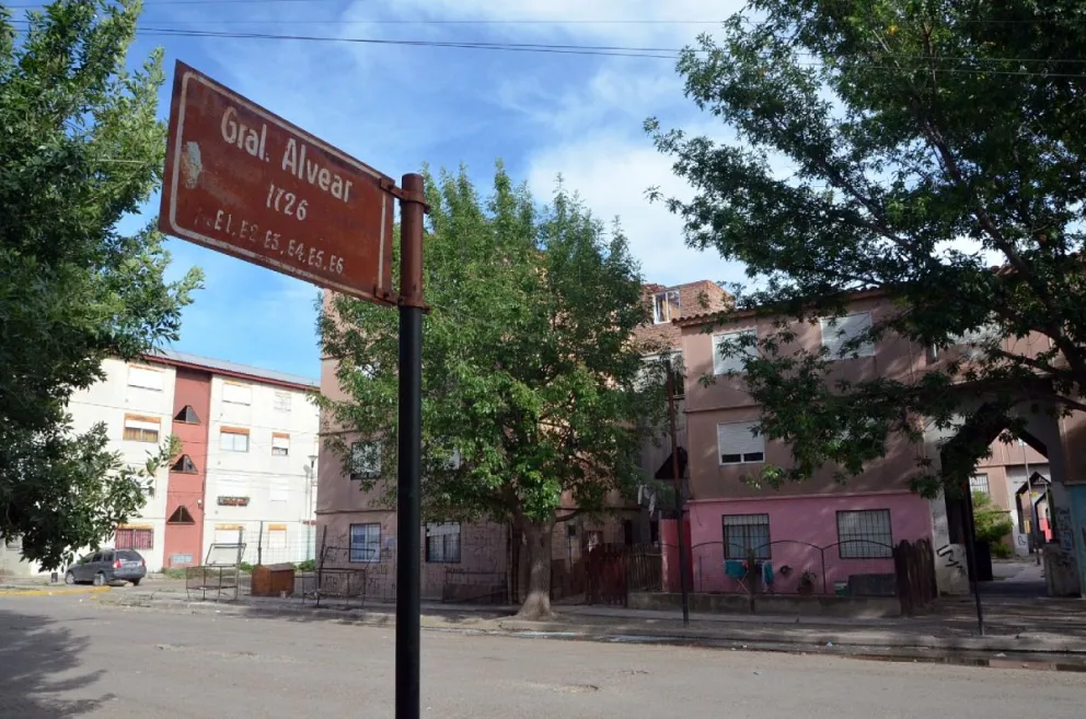 "Nosotros estábamos sentados en mi casa comiendo”: la esposa del herido en Las 1016 rompió el silencio