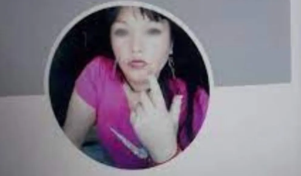 Una mujer que mete miedo: le cortó la cara a una chica, cometió varios robos y espera volver a las calles en breve