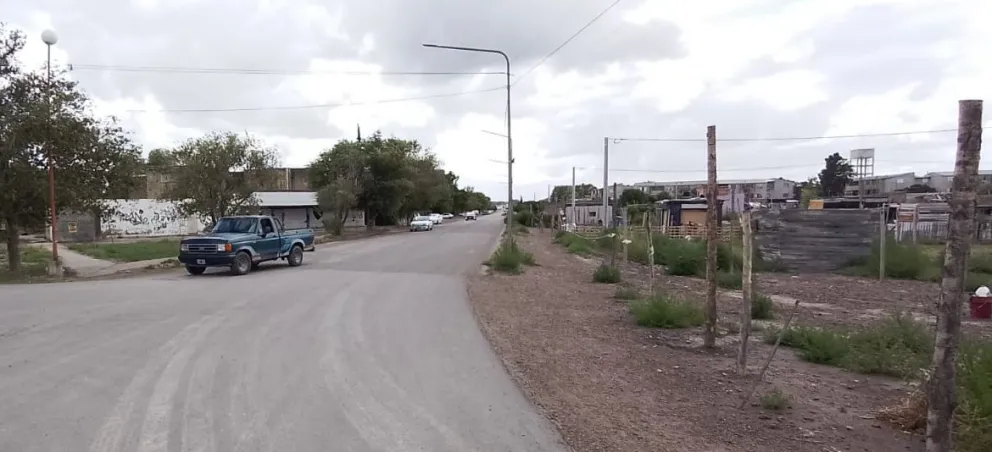 Vecinos del Guido piden una cámara en una calle que separa el barrio con la toma Unión