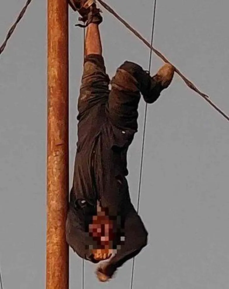 Se electrocutó robando cables, quedó dos horas colgando y está en grave estado