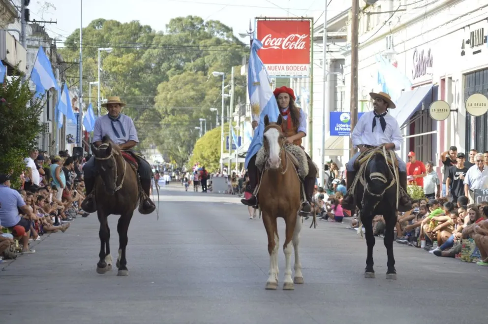 Abre la inscripción para el desfile cívico-militar de la Fiesta de la Soberanía Patagónica