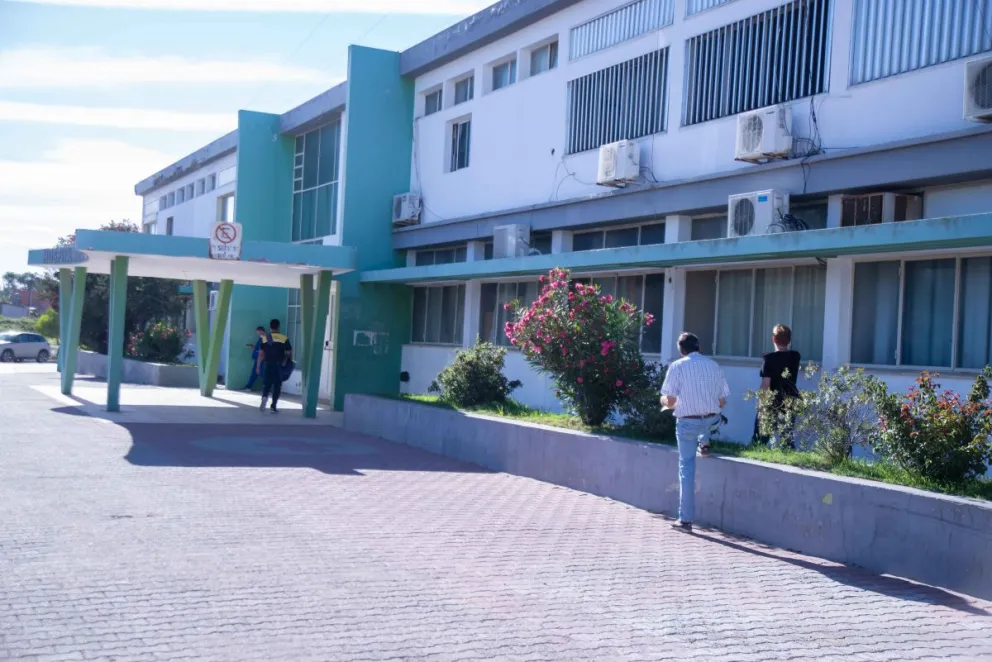 Anuncian obras de mejoras en los hospitales de Villalonga, Stroeder y Patagones