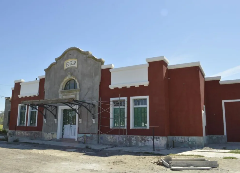 Poco a poco va cambiando el aspecto de la Estación del Ferrocarril