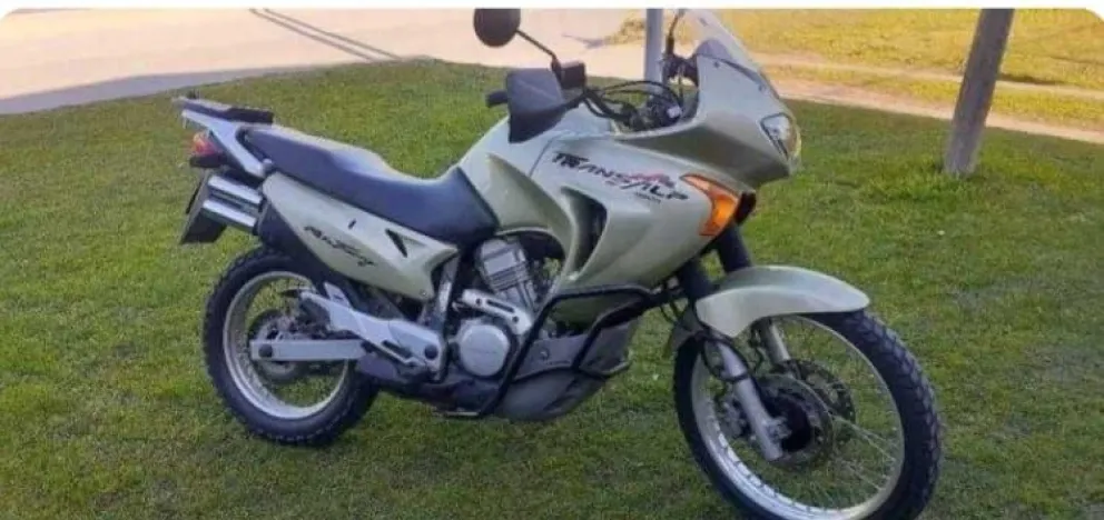 Le robaron la moto al doctor Andreani y después se la devolvieron